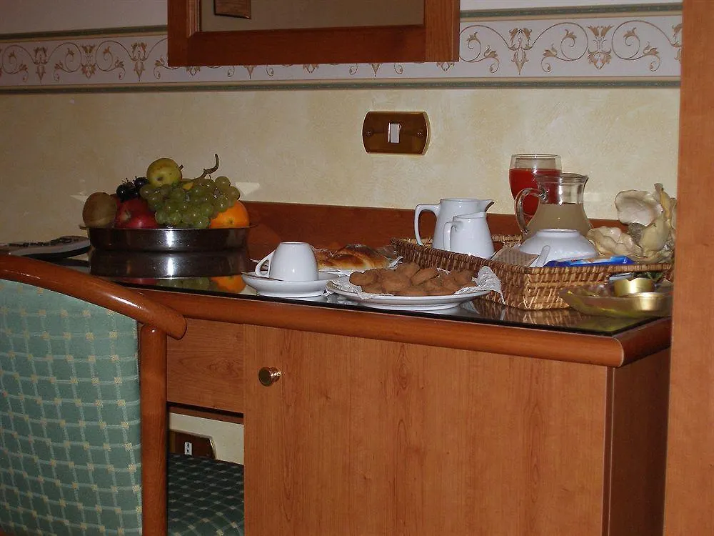 Hotel Lento Melito di Napoli 3*,  Italy